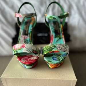 DOLCE&GABBANA Floral satin platform sandals